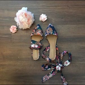 Floral silk ballet flats